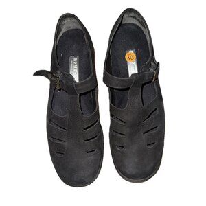 Munro Mary Jane Suede Shoes with Buckle Size 10 M